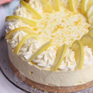 Lemon cheesecake